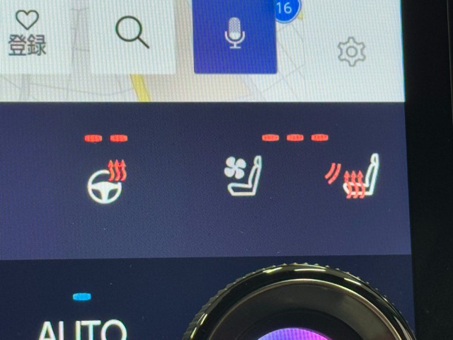 シートヒーターだけでなく、ベンチレーションも装備