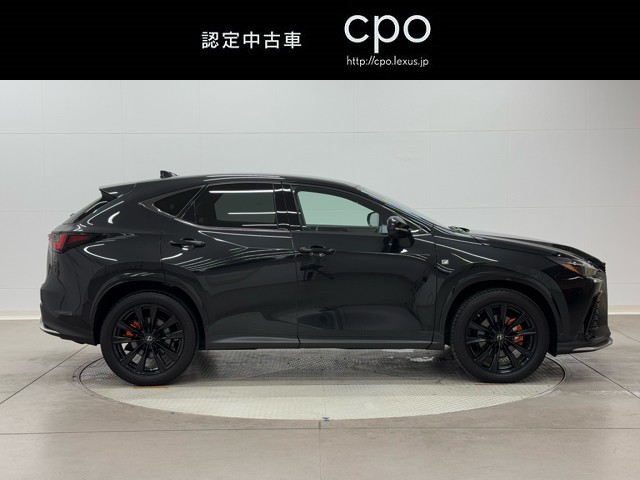 低走行距離でなかなかない在庫車です。