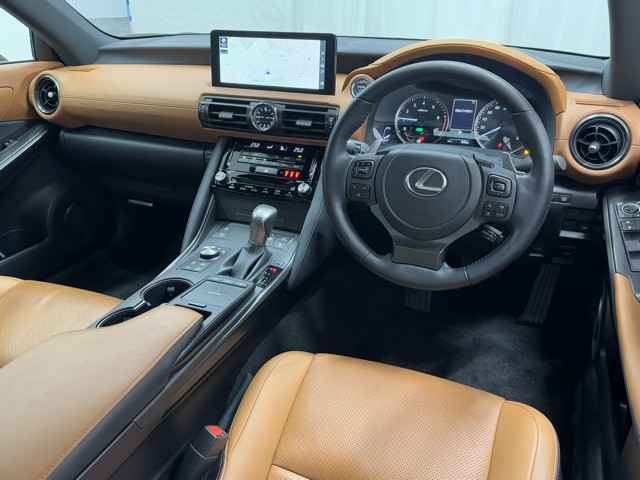 レクサス IS300h バージョンL