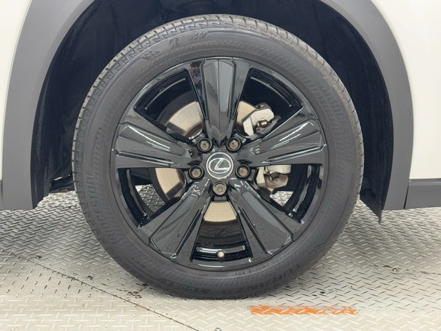 レクサス UX250h UrbanElegance