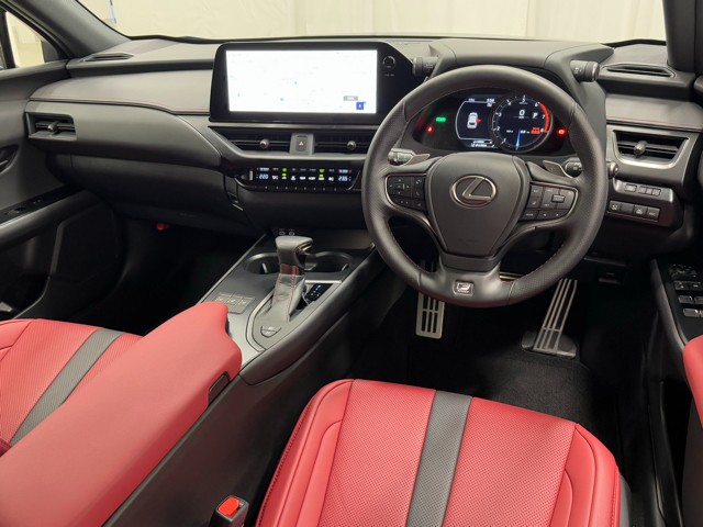レクサス UX250h Fスポーツ