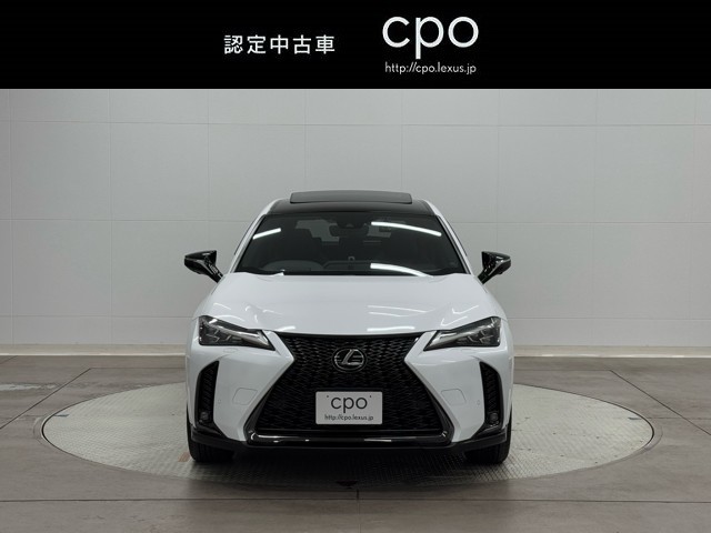 レクサス UX250h FSPORTエモーショナル