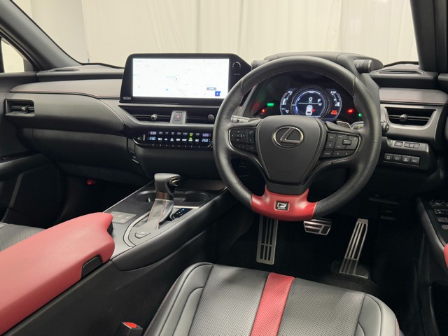 レクサス UX250h FSPORTエモーショナル