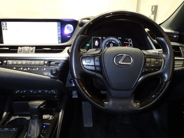 レクサス ES300h