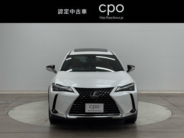 レクサス UX200 バージョンL