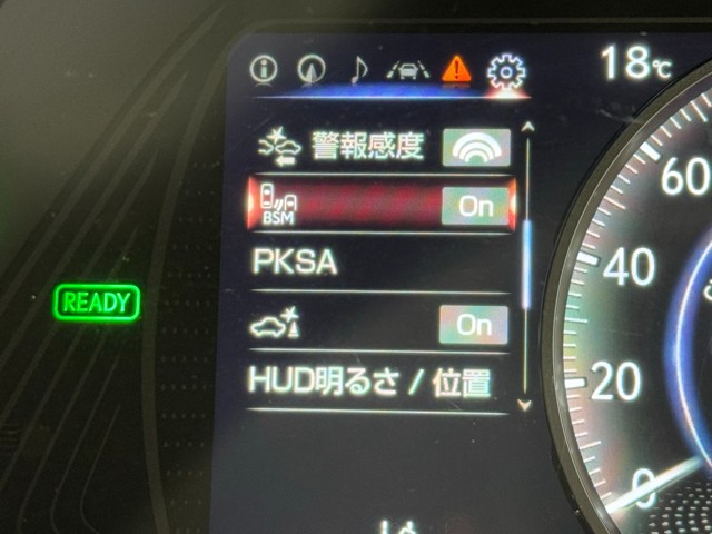 レクサス UX300e バージョンL