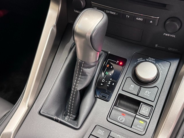 レクサス NX300h Urban Style