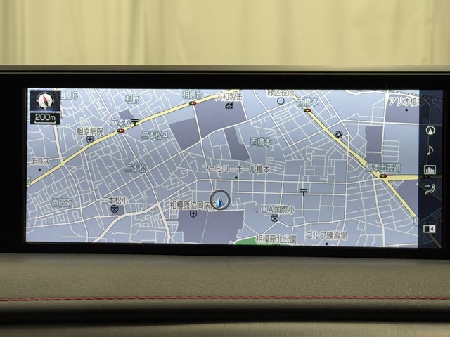 レクサス UX200 Fスポーツ