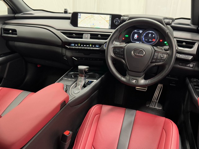 レクサス UX250h Fスポーツ