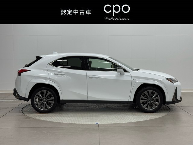 レクサス UX200 F SPORT