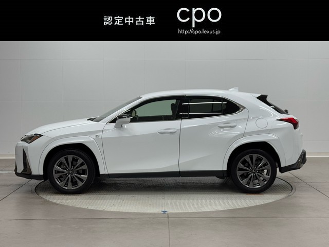 レクサス UX200 F SPORT