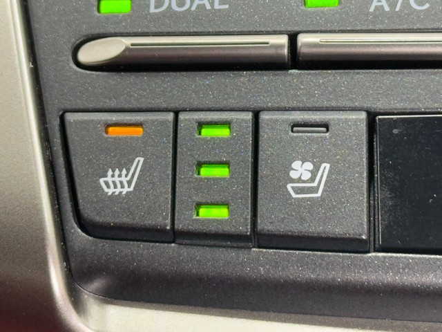 レクサス NX300h Fスポーツ