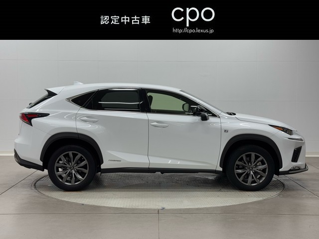 レクサス NX300h Fスポーツ