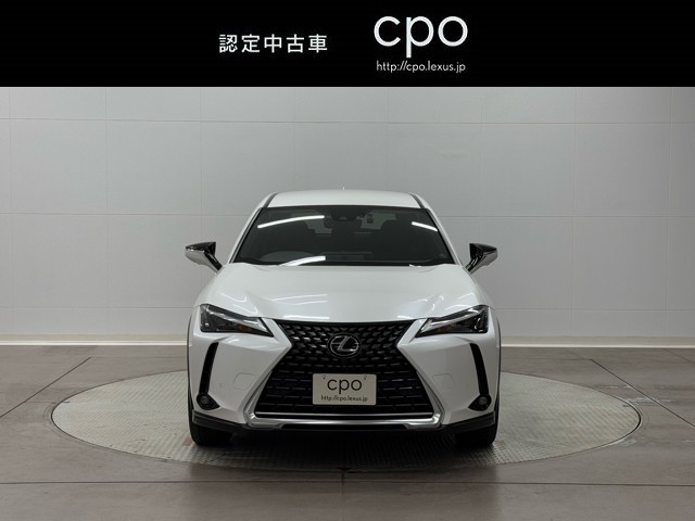 レクサス UX250h バージョンC