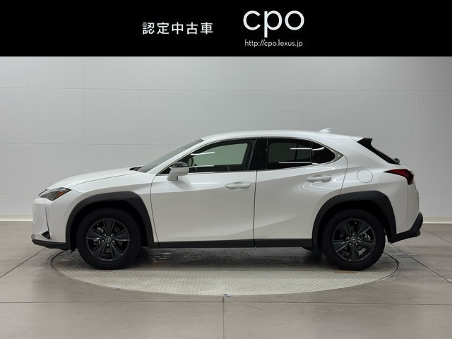 レクサス UX250h バージョンC