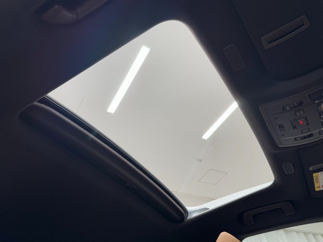 レクサス ES300h バージョンL