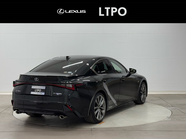レクサス IS300h F SPORT