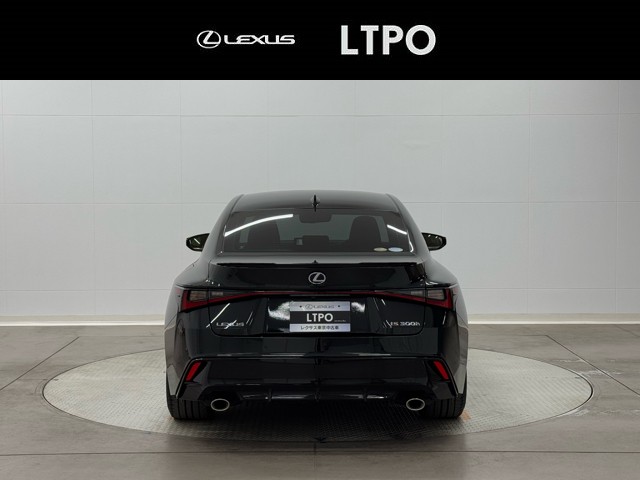 レクサス IS300h F SPORT
