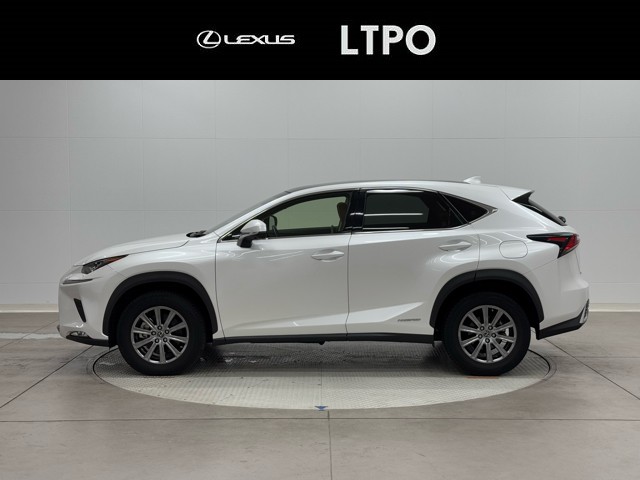レクサス NX300h Iパッケージ