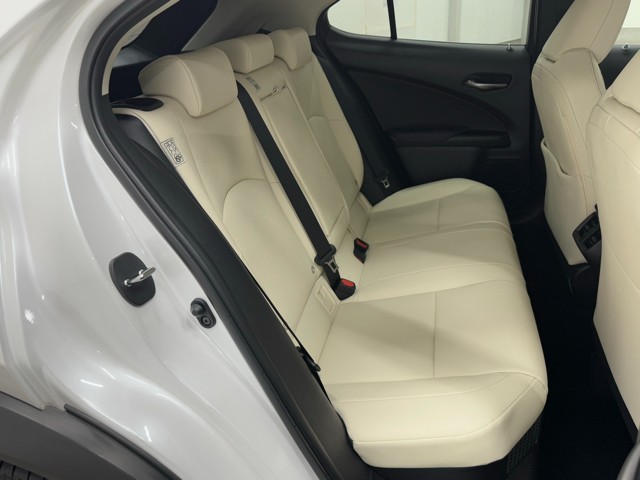 レクサス UX250h UrbanElegansu