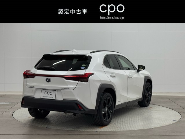 レクサス UX250h UrbanElegansu