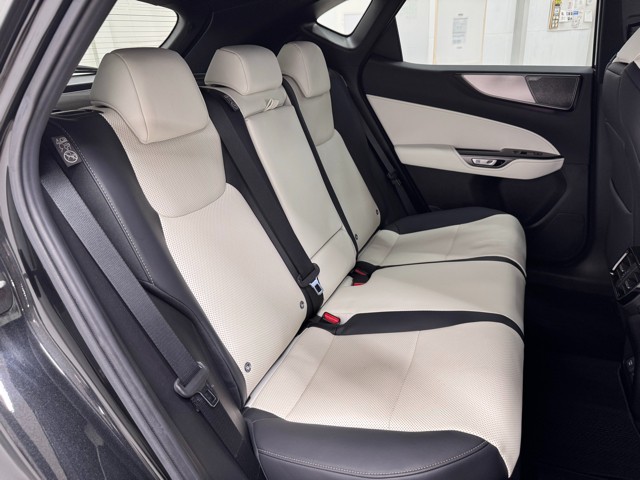 レクサス NX350h Fスポーツ
