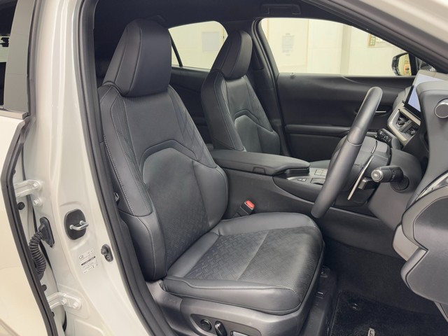 レクサス UX250h バージョンL