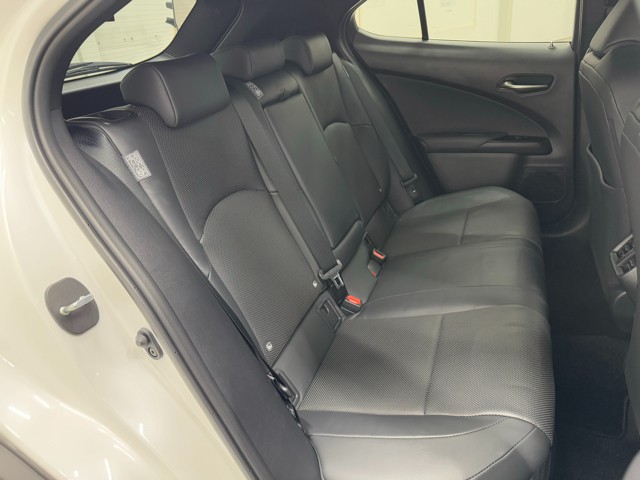 レクサス UX250h バージョンL