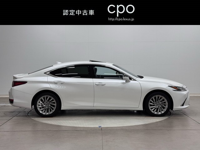 レクサス ES300h バージョンL