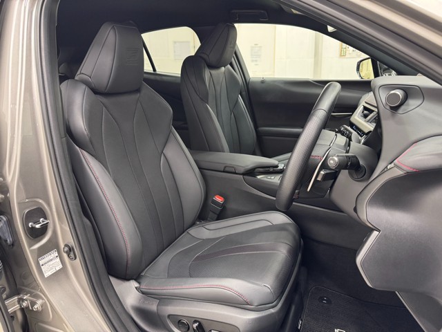 レクサス UX250h F SPORT