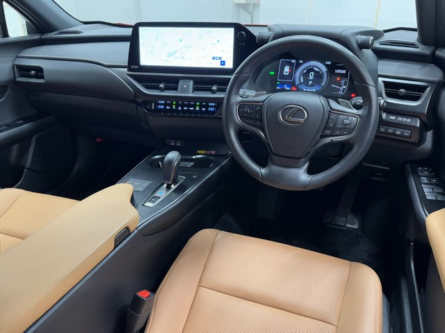 レクサス UX300e VER-C