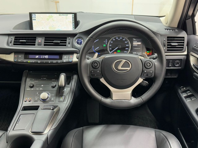 レクサス CT200h VER-L