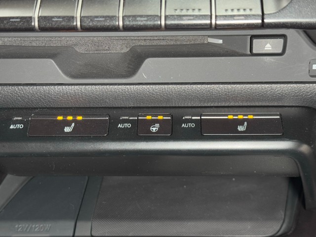 レクサス UX250h バージョンC