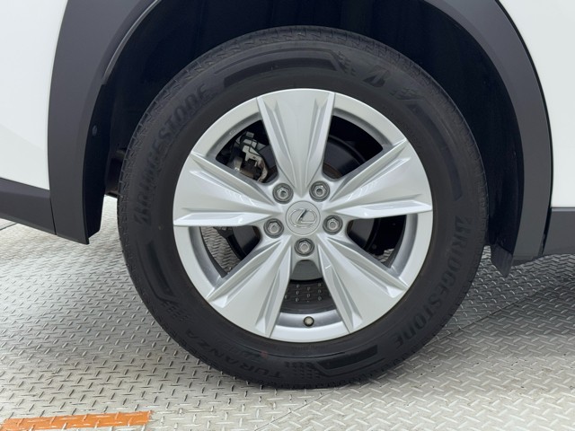 レクサス UX250h バージョンC