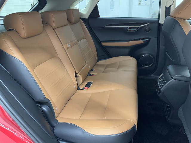 レクサス NX300h バージョンL