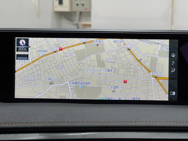 レクサス UX300e バージョンL