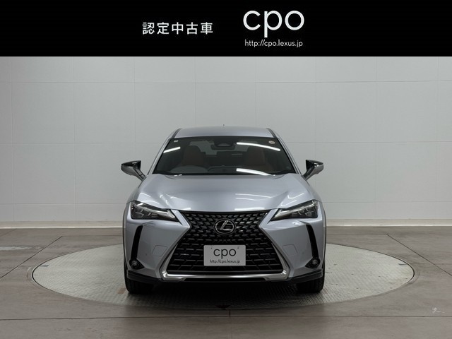 レクサス UX300e バージョンL