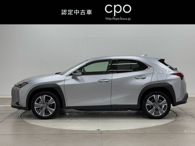 レクサス UX300e バージョンL