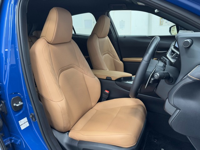 レクサス UX300e VER-C