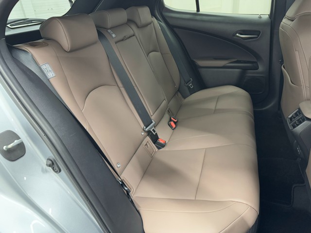 レクサス UX250h グレイスフル Exp