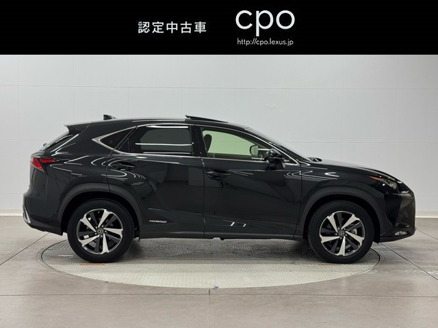 レクサス NX300h バージョンL
