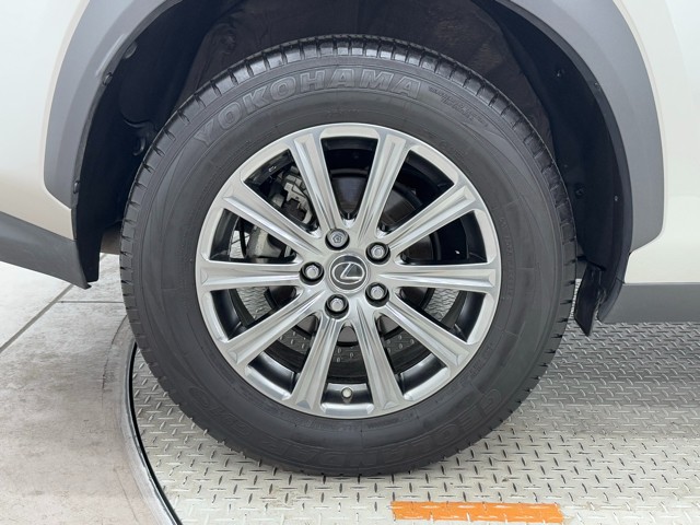 レクサス NX300h Iパッケージ