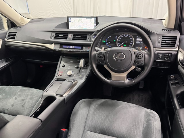 レクサス CT200h バージョンC