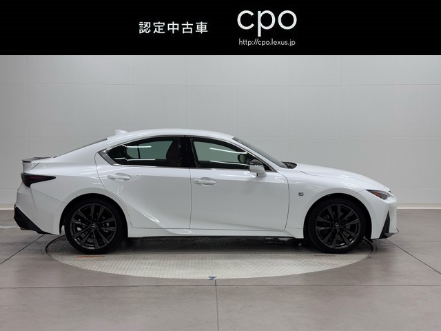 レクサス IS300h F SPORT