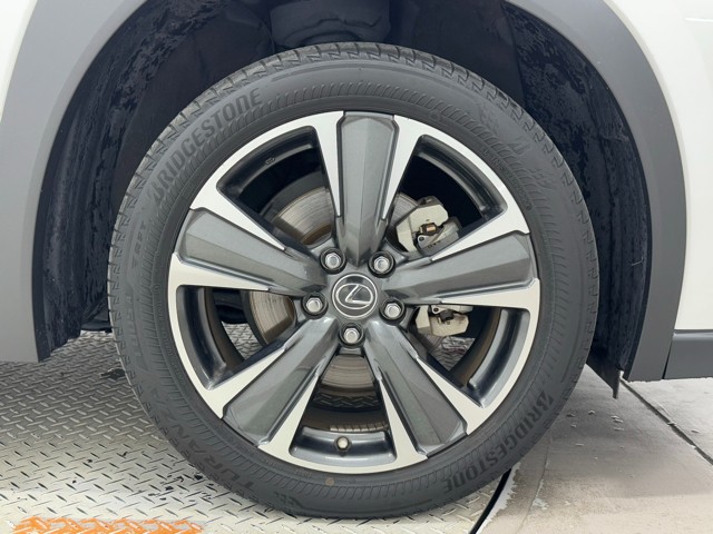 レクサス UX250h バージョンL