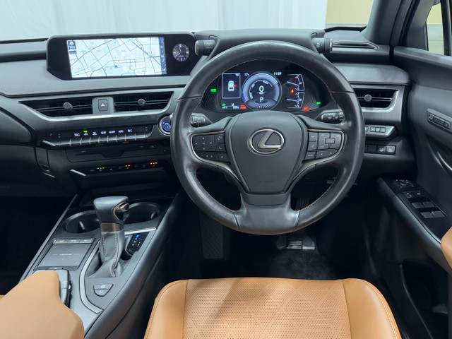 レクサス UX250h バージョンL
