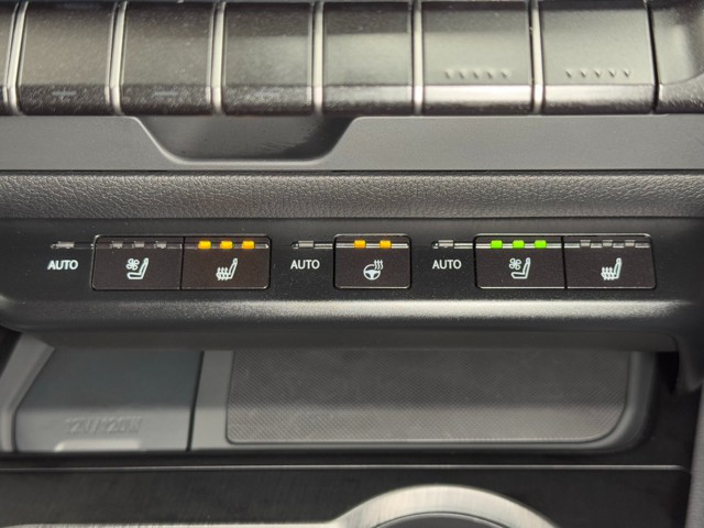 レクサス UX200 FSPORT