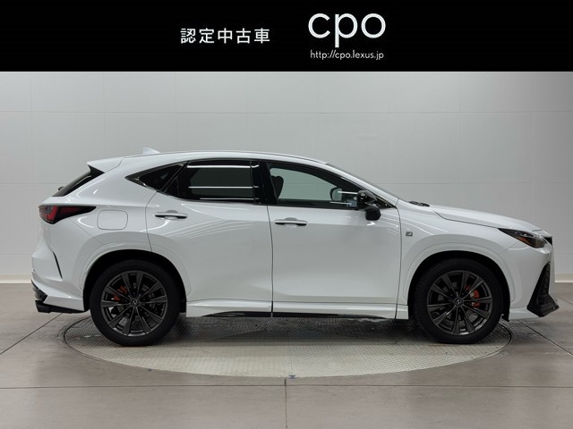レクサス NX450h+ Fスポーツ