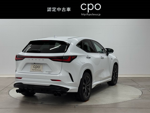 レクサス NX450h+ Fスポーツ