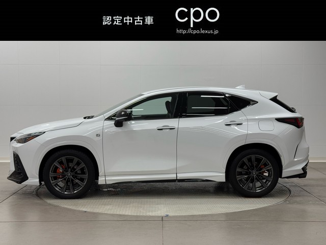 レクサス NX450h+ Fスポーツ